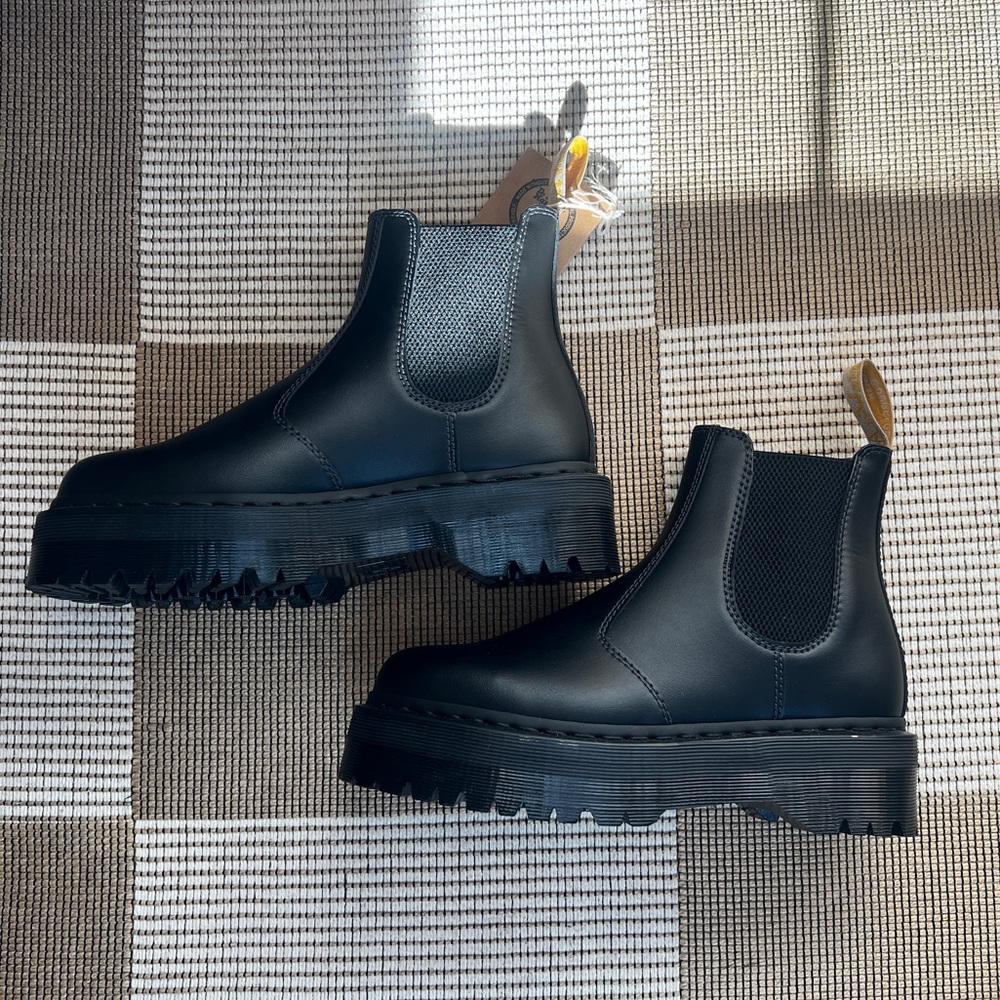 Dr. Martens Audrick platform Chelsea Boot